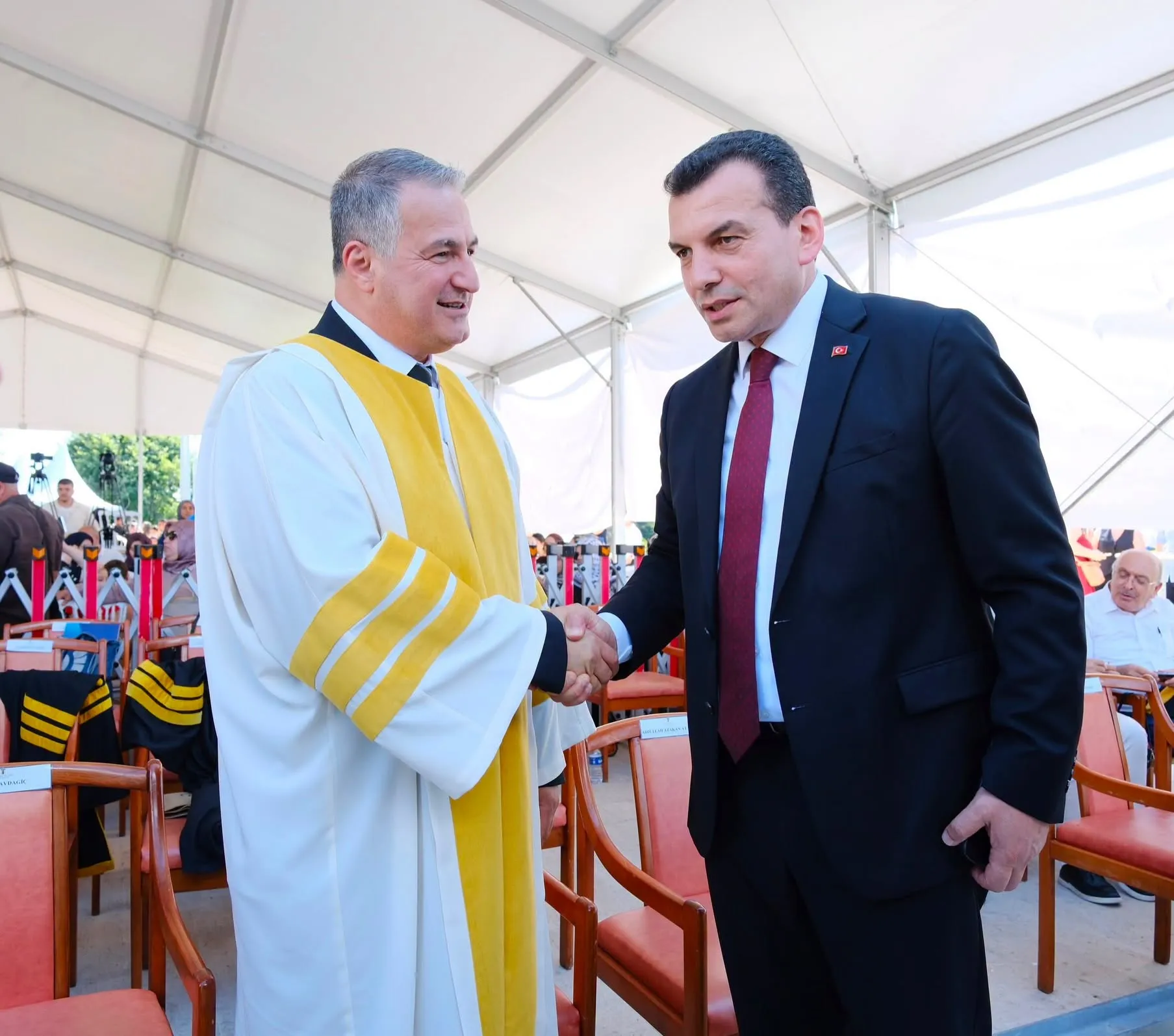 Büyük Birlik Partisi İstanbul İl Teşkilatı, İstanbul Ticaret Üniversitesi Mezuniyet Törenine Katıldı