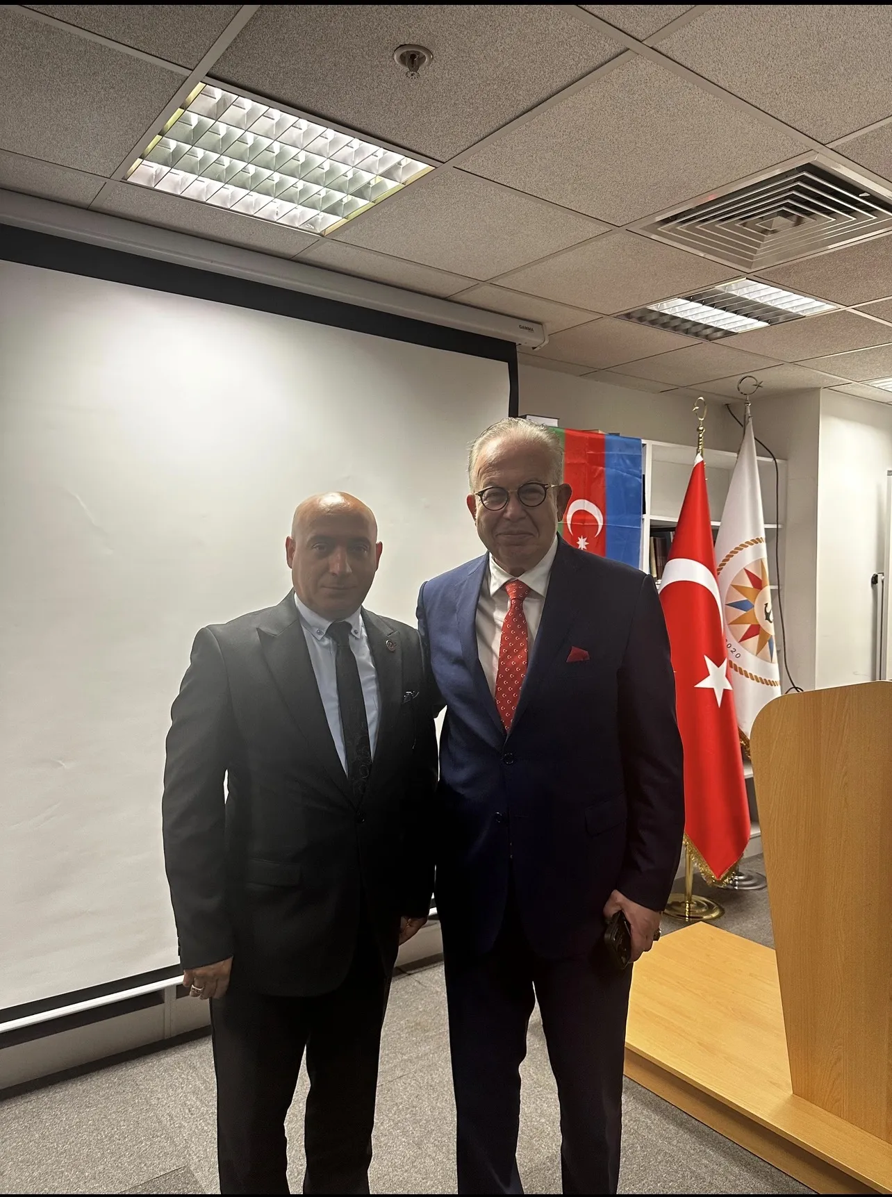 Büyük Birlik Partisi Fatih İlçe Başkanlığı’ndan Azerbaycan’ın Kurtuluş Günü Anma Programına Katılım